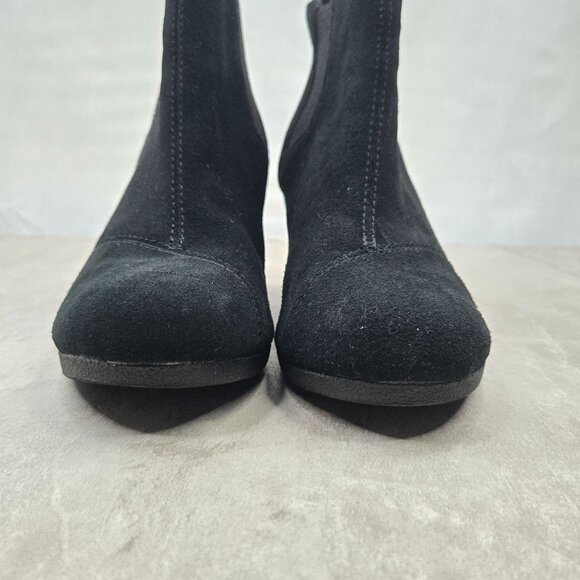Toms Ankle Wedge Booties Sz 6 Black Suede Comfort Western Desert Chelsea Boots - Picture 4 of 10